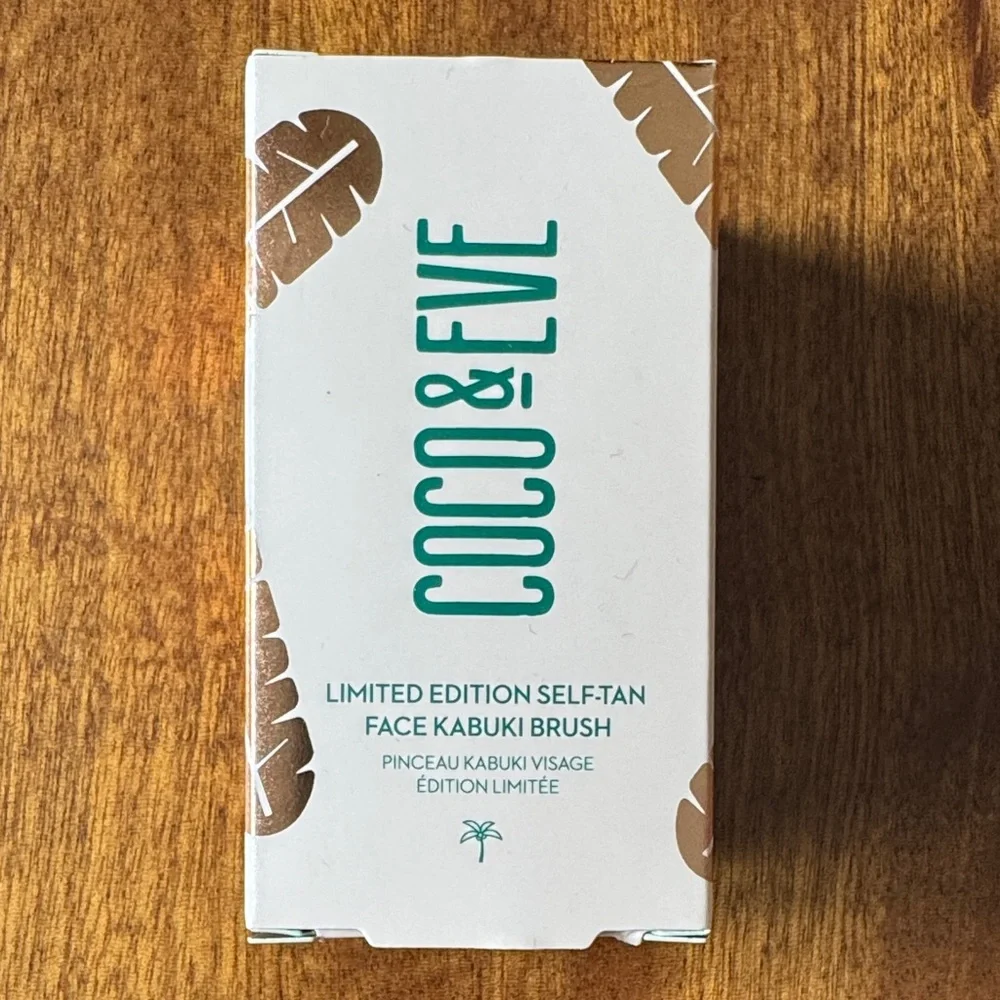 Coco & Eve Self-Tan Face Kabuki Brush